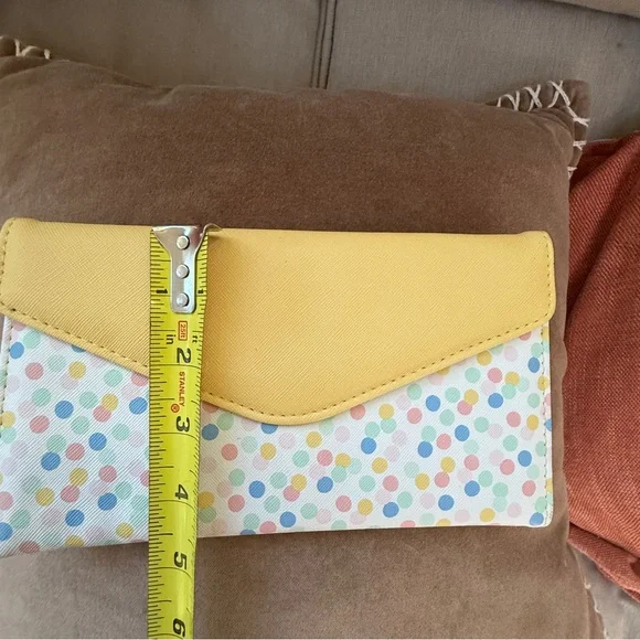 Yellow and Multicolor Polka Dot Women's Clutch! NWOT! - Picture 3 of 5